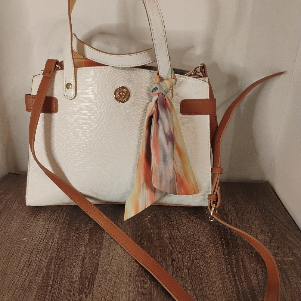 Anne Klein Faux Leather Purse/w Scarf
